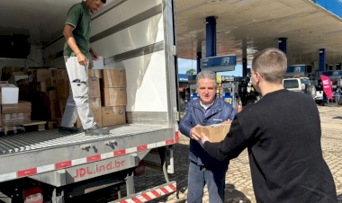 Primeira carga de laticínios de agroindústrias gaúchas é enviada para fora do RS