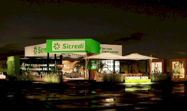 Sicredi União RS/ES junto na Fenasoja para contribuir com o desenvolvimento regional