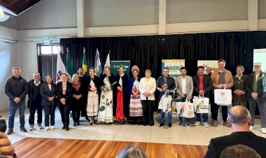 Comitiva Argentina convida para Fiesta Del Inmigrante