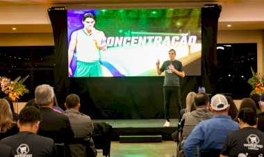 Uma noite de inspiração e conexão no 4º Workshop dos Supermercados Cotrirosa