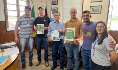 Reunião em Porto Mauá trata de ações para prevenir o Greening na citricultura