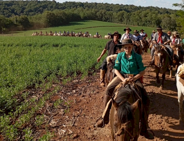 Cavalgada Ecológica promove preservação ambiental e cultural em São José do Inhacorá