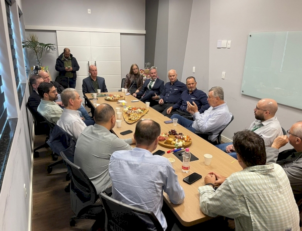 Cotrirosa sedia reunião com foco na retomada da malha ferroviária ligando a região ao Porto de Rio Grande