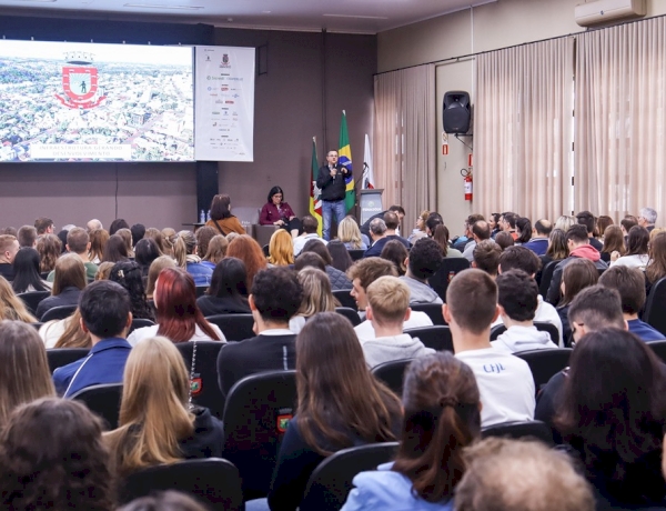 Fenasoja dos 60 anos promove 1º Seminário Soja em Movimento