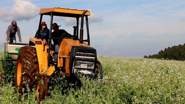 Produtores intensificam atividades de preparo para plantio de culturas de inverno