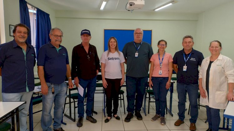 Emater/RS-Ascar e Setrem fortalecem parceria para análise de mais de 5 mil amostras de solo na região de Santa Rosa