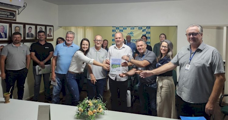 AMUFRON articulou a criação do Programa de Desenvolvimento da Bacia Leiteira