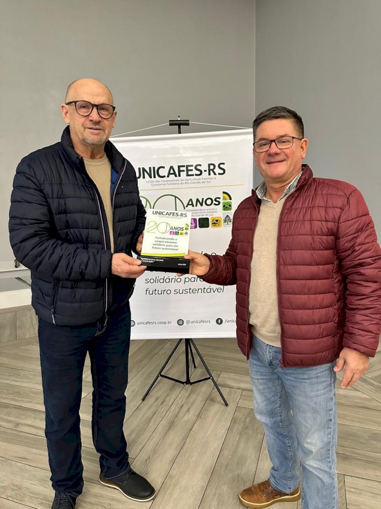 UNITEC reafirma compromisso com o cooperativismo ao participar das comemorações dos 20 anos da Unicafes-RS