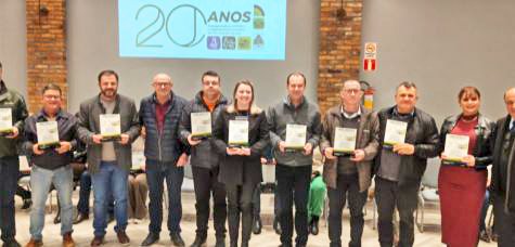 UNITEC reafirma compromisso com o cooperativismo ao participar das comemorações dos 20 anos da Unicafes-RS