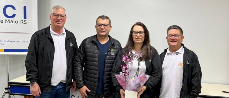 UNITEC celebra 30 anos de cooperativismo em Café com Empresários promovido pela ACI Sindilojas